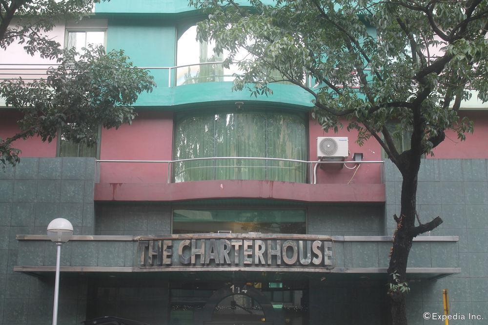 Готель The Charter House Makati City Екстер'єр фото